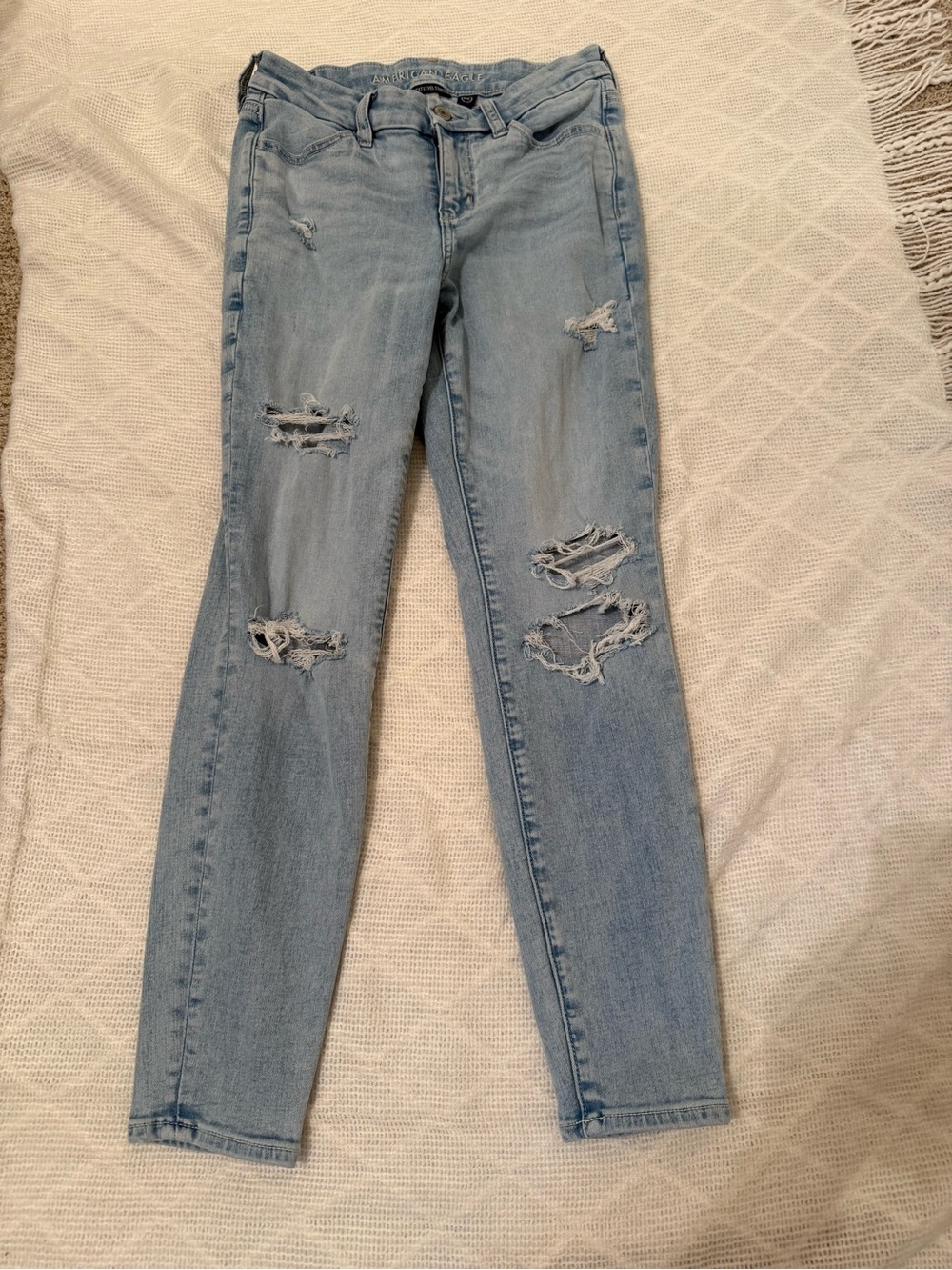 American Eagle Outfitters Light Blue Ripped Skinny Jeans